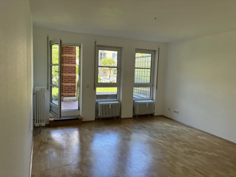 schöne, helle und ruhige 3 Zimmer Wohnung nahe Parkfriedhof Lichterfelde — photo 1